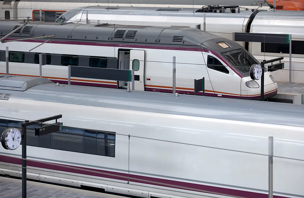 Oposiciones Operador Comercial Renfe