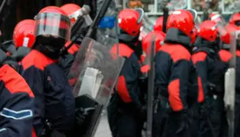 ¿Cómo ser antidisturbios de la Ertzaintza?
