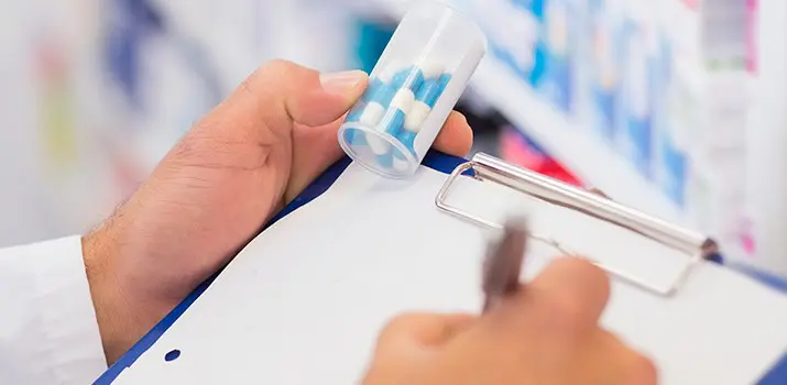 pruebas libres de técnico de farmacia de la Junta de Andalucía|Pruebas libres técnico de farmacia Junta de Andalucía