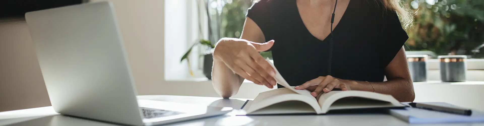 temario oposiciones auxiliar administrativo navarra|