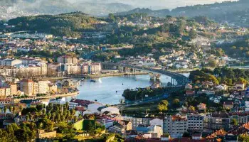 Encuentra la mejor academia de oposiciones en Pontevedra