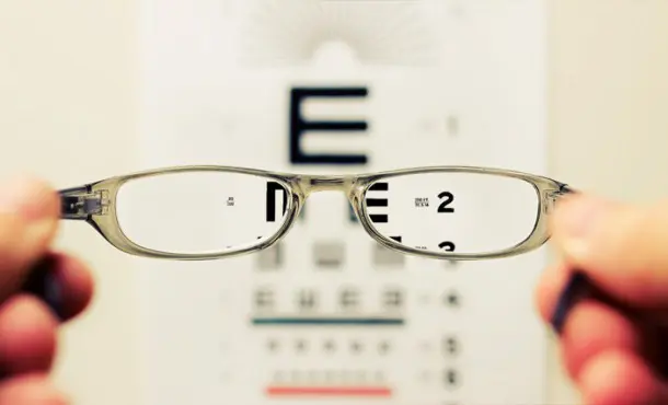 La agudeza visual en las oposiciones