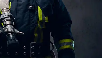 ¿Cuál es la altura mínima para ser bombero?