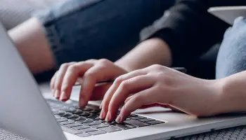 Aprobar las oposiciones: cómo estudiar en casa