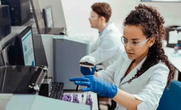 Ciclo superior Laboratorio Clínico y Biomédico