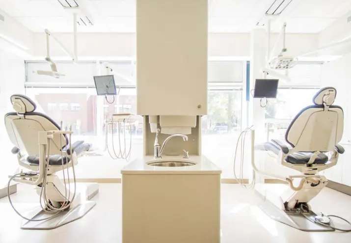 Salidas laborales de un higienista bucodental