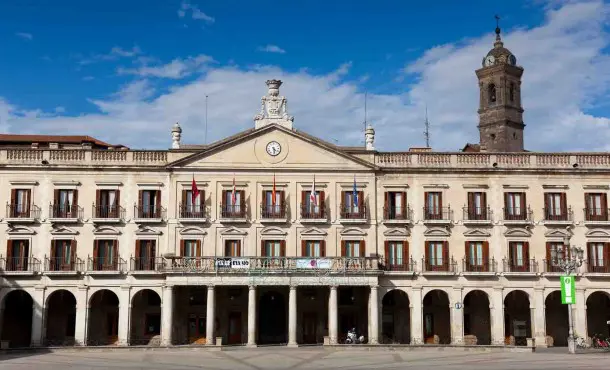 Integración social Vitoria: dónde formarse mejor