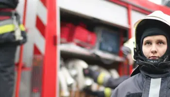 Mujeres bomberos en España