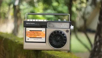 Requisitos para ser locutor de radio en España