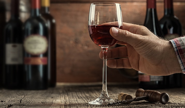 cómo se hace una cata de vinos – curso de sumiller