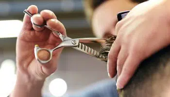 Precio curso peluquería: tipos de formación y costes