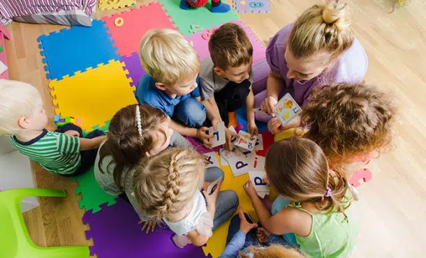 Estudiar Educación Infantil sin Bachillerato: todas las opciones