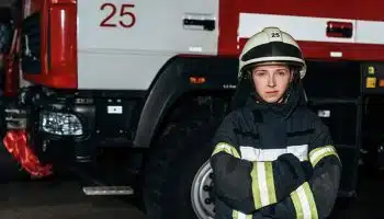 ¿Cómo puedo ser bombera?