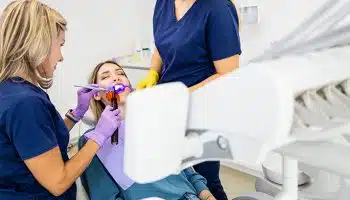 Cómo buscar y conseguir trabajo de auxiliar de odontología