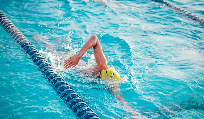 como-hacer-buen-viraje-natacion