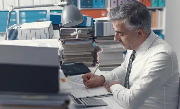 ¿Qué tipos de documentos administrativos hay?
