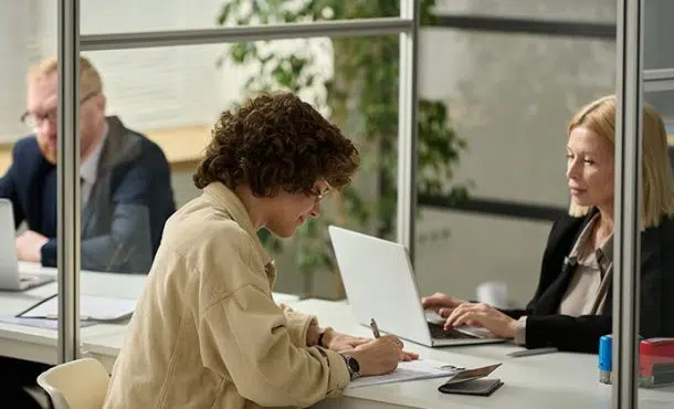 ¿Quién es el personal laboral?