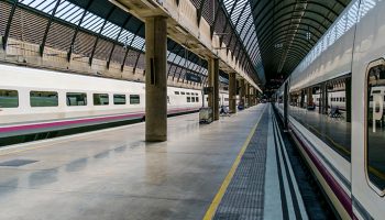 ¿Existe una bolsa de empleo en Renfe? Qué saber, alternativas y más