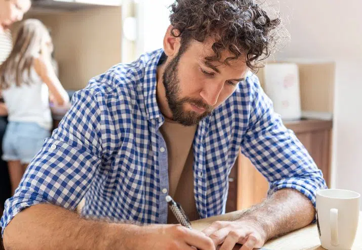 merece la pena opositar auxiliar administrativo