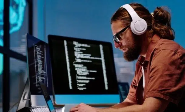 ¿Cómo trabajar de programador en Telefónica?