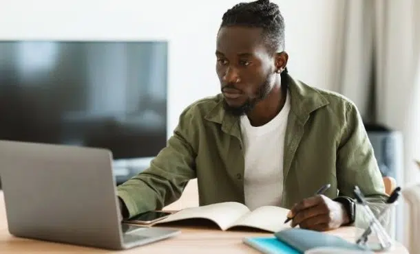 ¿Cómo puedo usar la IA para estudiar las oposiciones de bombero?