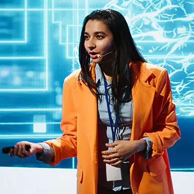 Especialización Dual Emprendimiento e IA Generativa 